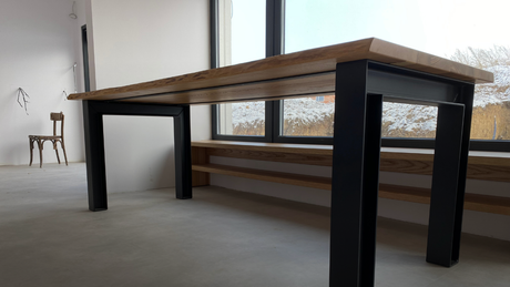 Jídelní stůl: Kompletní průvodce výběrem ideálního modelu pro vás - Stolařství Mikel